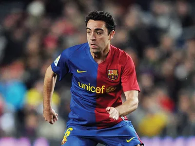 Xavi-FC-Barcelona-football-match-2009